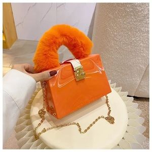 Fashionable Tie Dye Acrylic Plush Tote Shoulder Bag